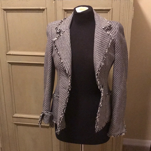 Marks & Spencer UK 8 US 4 Standard Fit Wool Blazer - Picture 1 of 5